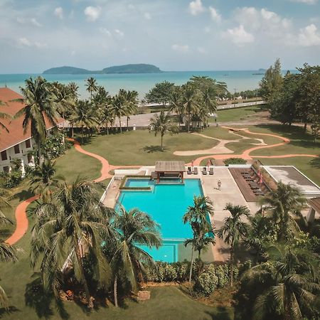 The Nouveau Chumphon Beach Resort And Golf Zewnętrze zdjęcie