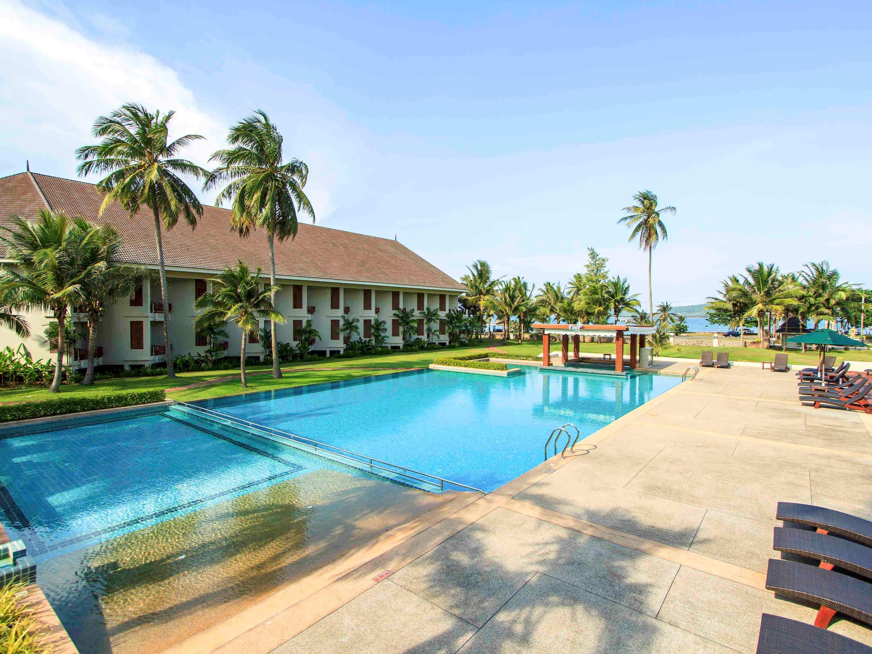 The Nouveau Chumphon Beach Resort And Golf Zewnętrze zdjęcie