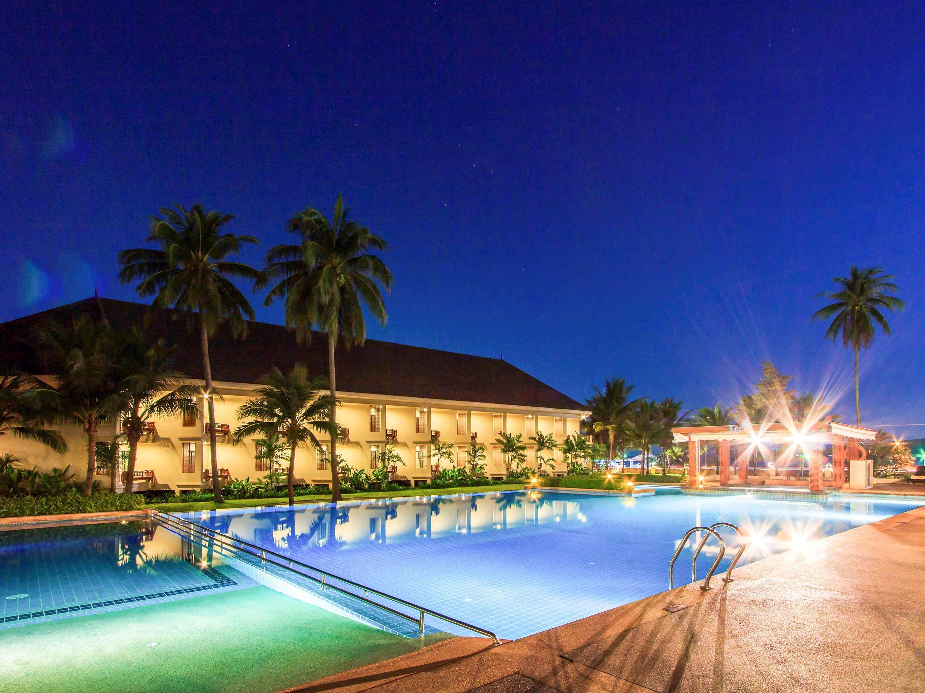 The Nouveau Chumphon Beach Resort And Golf Zewnętrze zdjęcie
