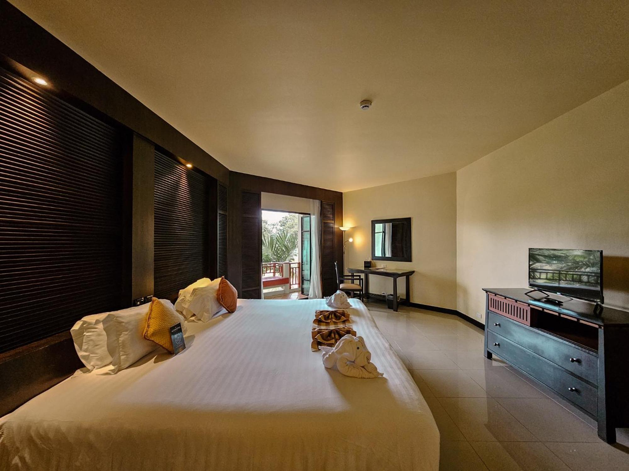 The Nouveau Chumphon Beach Resort And Golf Zewnętrze zdjęcie