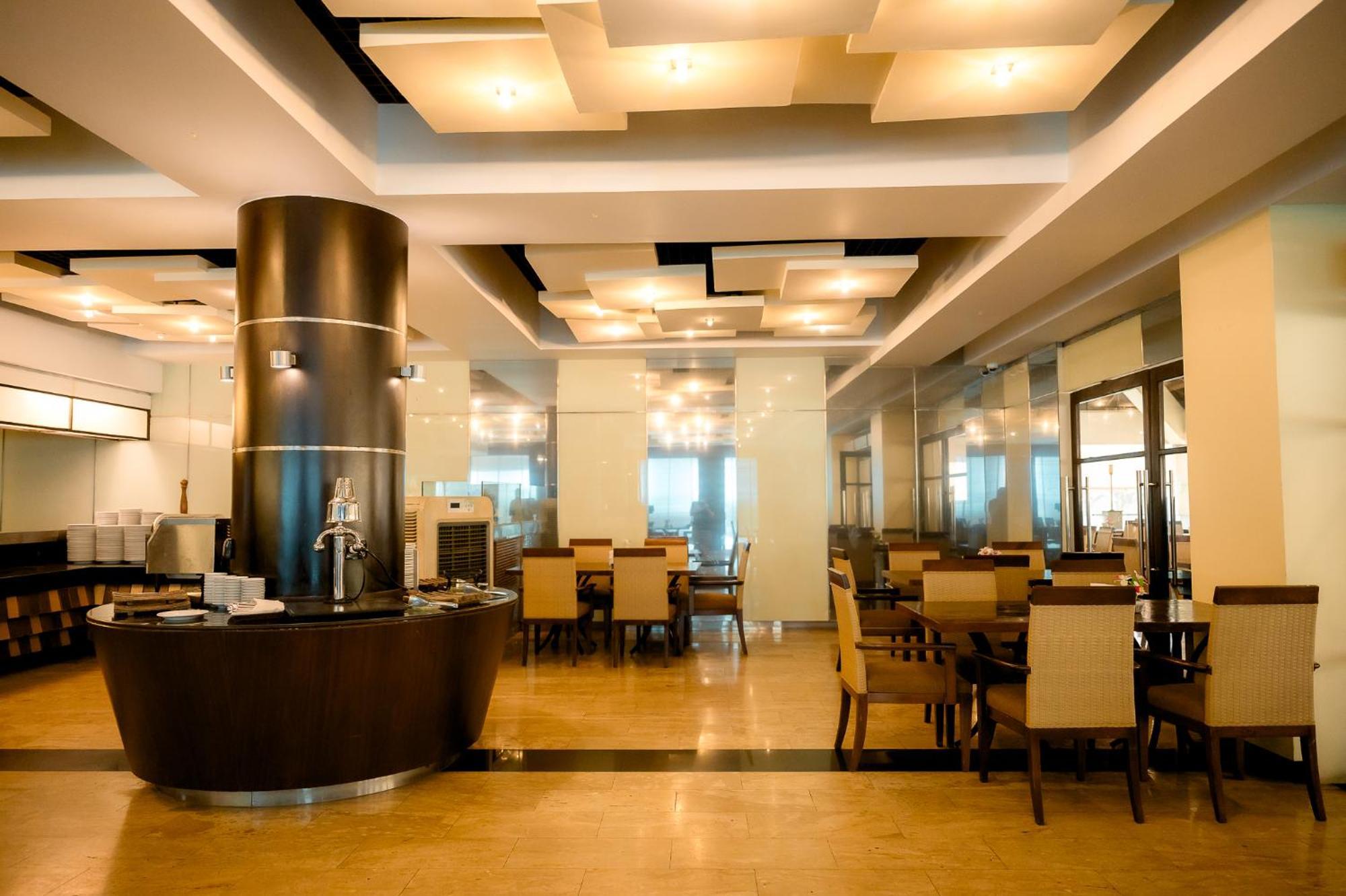The Nouveau Chumphon Beach Resort And Golf Zewnętrze zdjęcie